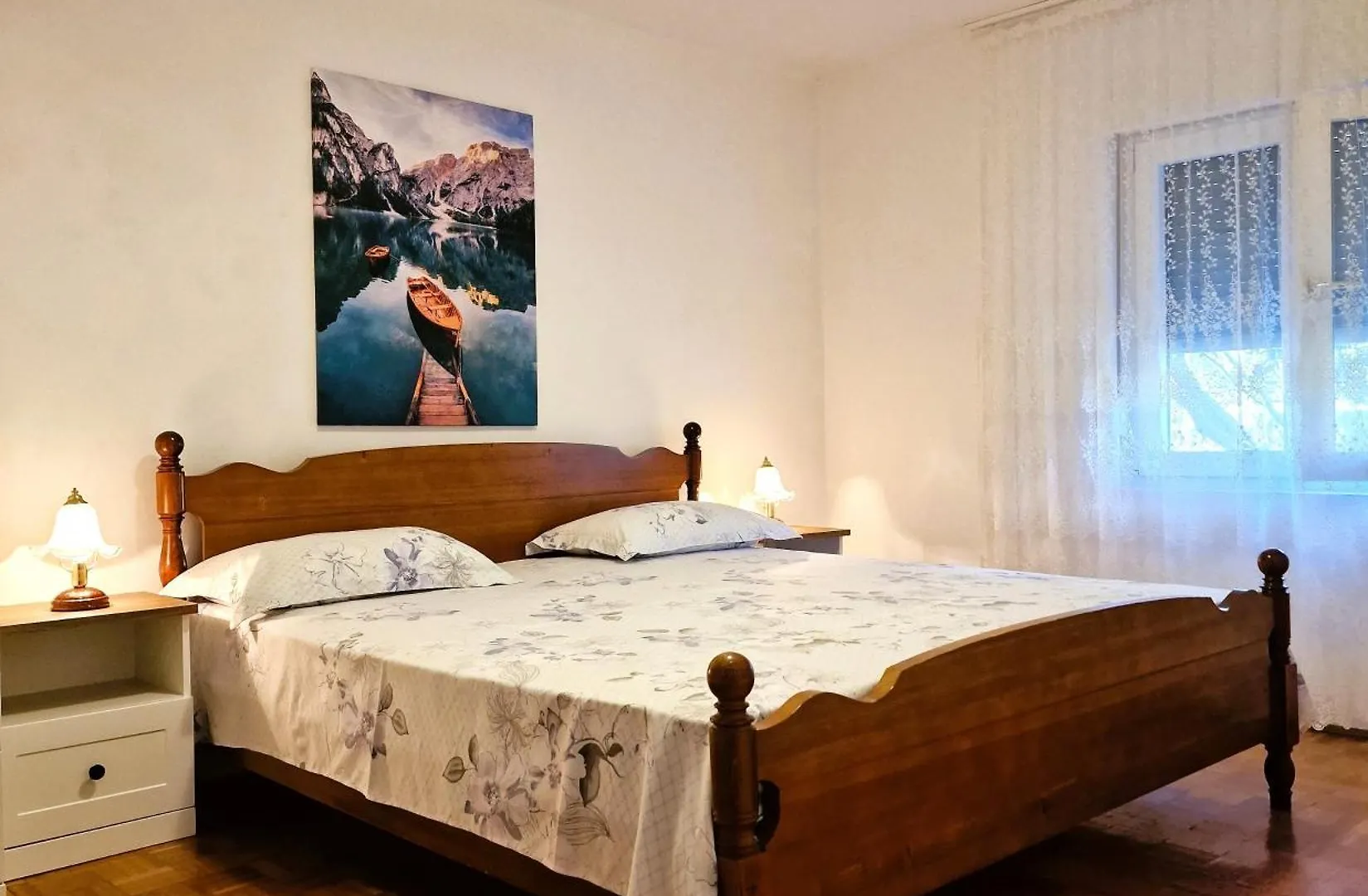 Apartments Elena Ugljan